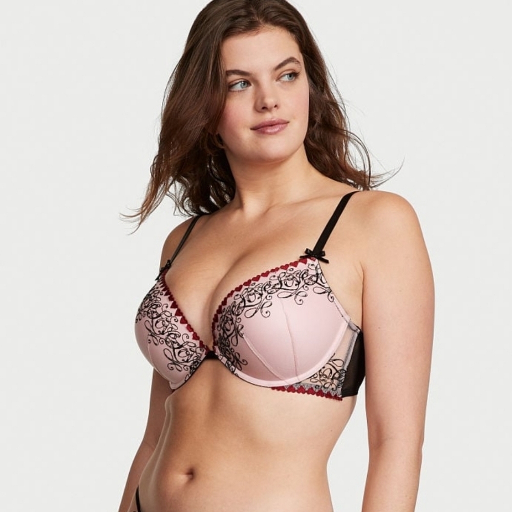 Victoria's Secret Love Letter Embroidery Bra - Picture 3 of 9
